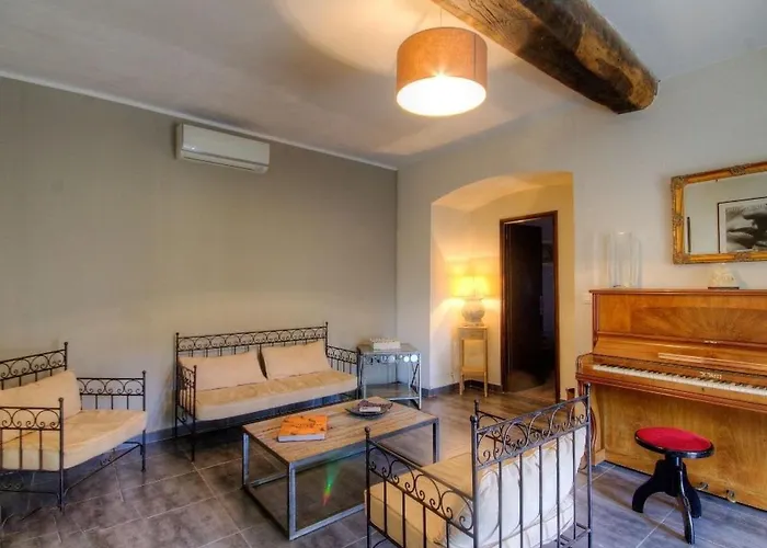 Exklusivitaet Korsika- Steinhaus Mit Charme By Interhome Casa vacanze